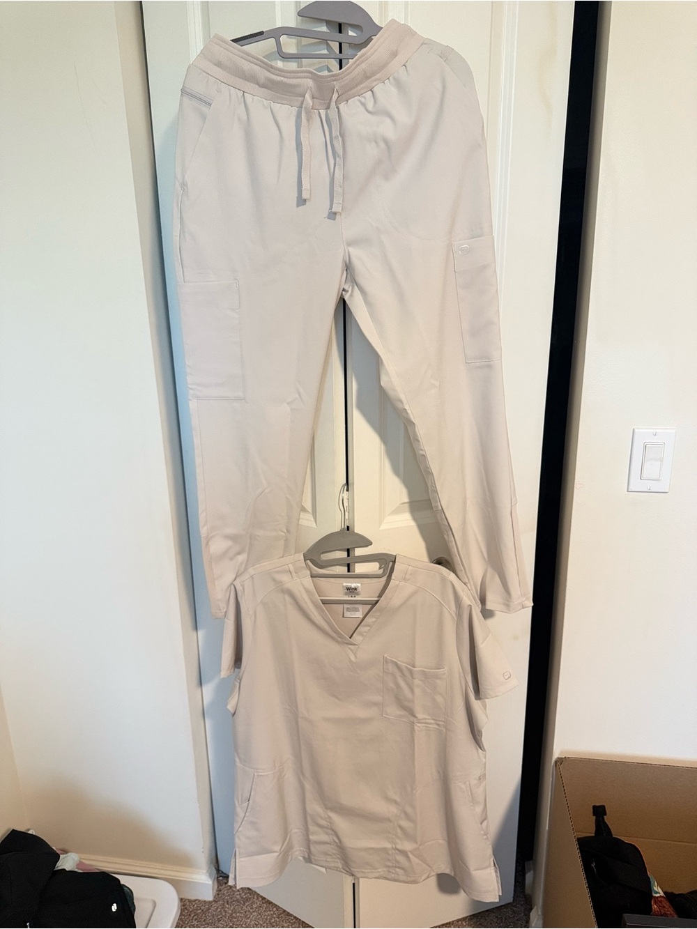 Women's Relaxed Drawstring Scrub Pants and top in Light Beige